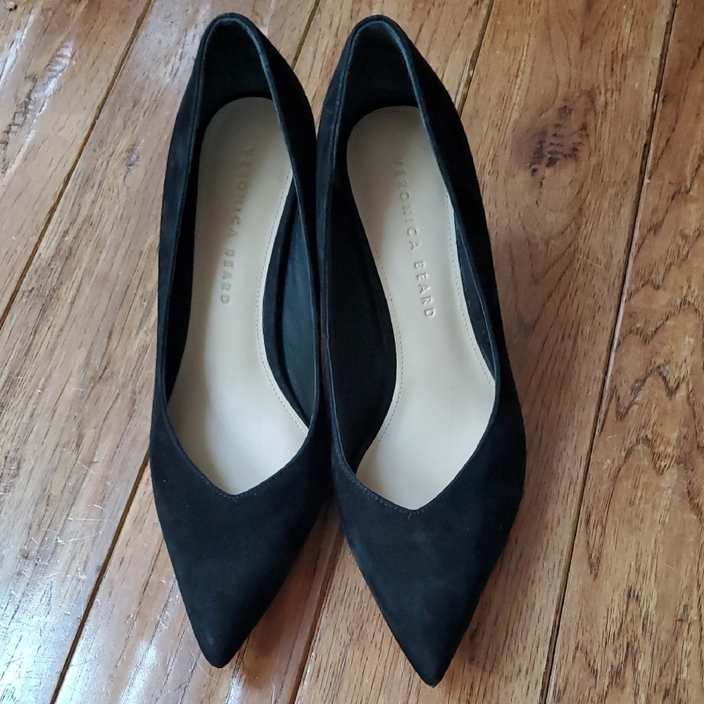 Veronica Beard Lisa Black Suede pumps